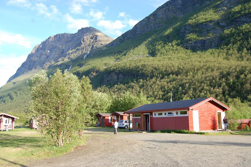 Basecamp Birtavarre Стая снимка